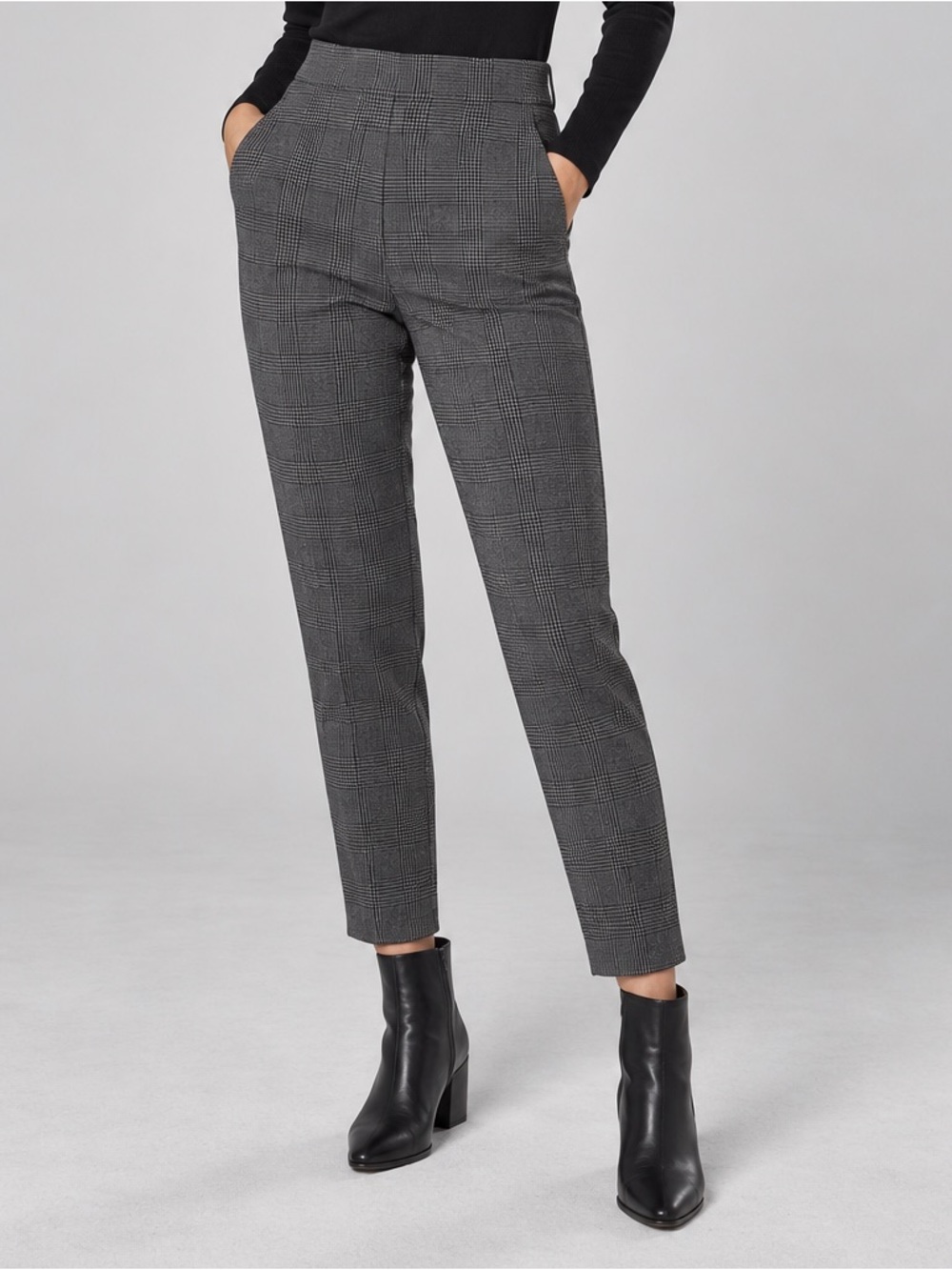 Aritzia Babaton Conan Grey Plaid Cropped Pants Size 00